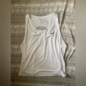 Nike dri fit tank size 2x